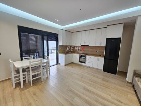 APARTAMENT PER QERA NE ISH KËNETË, DURRËS