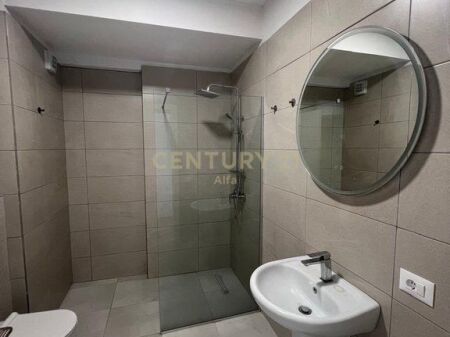 Affitto,Appartamento 3+1, Residenza Kodra e Diellit 800 € /Mese Sup. Totale 110m2