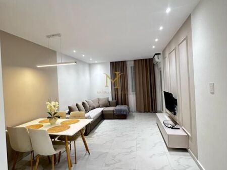1+1 apartment for rent in Golem Center.