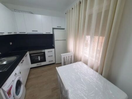 Appartamento 1+1 in affitto in Via Durazzo