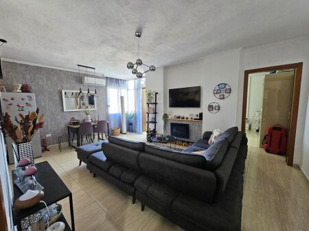 🏡 Appartamento arredato 1+1 in affitto, 11° piano, non ultimo  📍via bogdanve