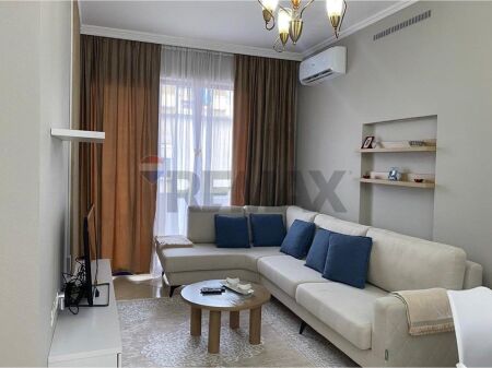 🏡 APARTAMENT 1+1 ME QIRA  📍 Rruga Pjetër Budi