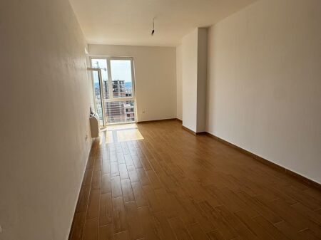 FOR RENT, OFFICE 120 M2 NEW BOULEVARD - SERVICE COMPLEX
