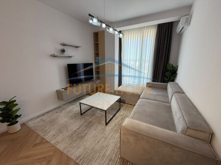 Shitet, Apartament 1+1, Mine Peza, Tiranë