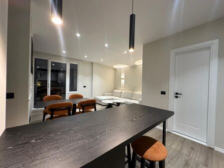 APARTAMENT 1+1 PER SHITJE TE LSI BLLOK