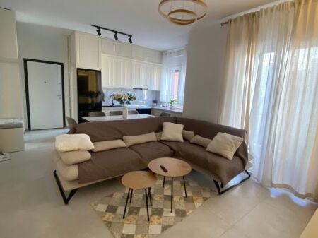 🏡✨ APARTMENT 2+1+2 FOR RENT – PAZARI I RI ✨🏡