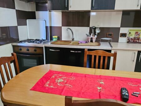 Rent | Vilë 2 + 1 | Rruga Jordan Misja | 500 €/month