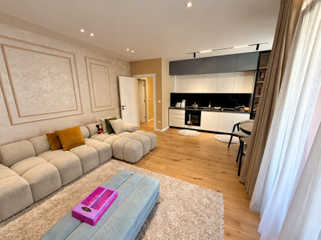 Shitet, Apartament 2+1+2, Kodra e Diellit, Tiranë