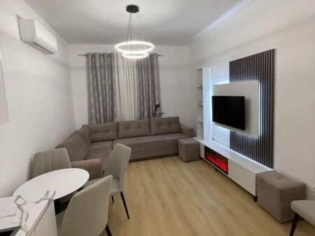 APPARTAMENTO IN AFFITTO 1+1 ALI DEMI 45.000 LEKE FH-94659