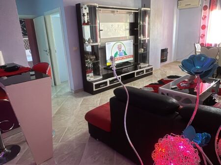  Jepet me qira apartament 2+1+2  Pranë Treshit, tek Ardeno