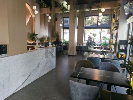 Restorant - Për Shitje - Rruga e Saraçëve, Tiranë 1,127,500 €