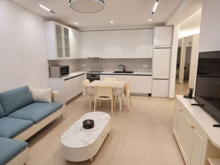 Qira, Apartament 2+1+2, Liqeni i Thatë, Tiranë.