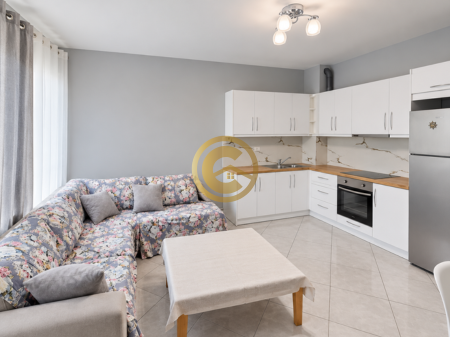 Apartament 1+1 në shitje mbi Spitalin, Sarandë 
