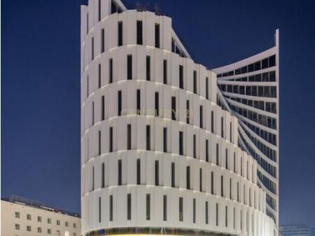Premium space for rent in MET BUILDING.