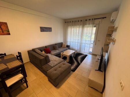 Apartament 1+1 me qera tek Kopshti Botanik prane Pastel (ID 42111522)