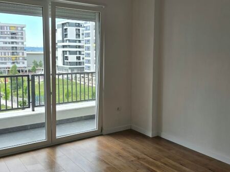 Zyre per qira te Univers city