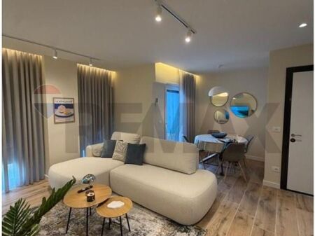 Appartamento 1+1 in vendita a Golem, Durres