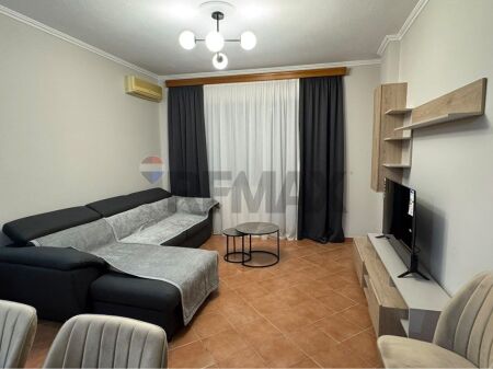Apartament 1+1 me qera Kinostudio