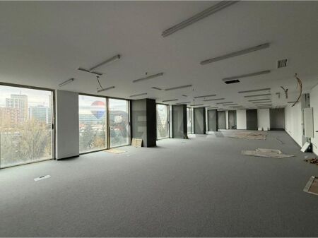 Office - For Rent - Bajram Curri Boulevard, Tirana(ID: 530181095-254)