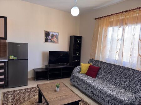 Affittasi appartamento 1+1 a Tek 21 Dhjetori (F)  ID 5665
