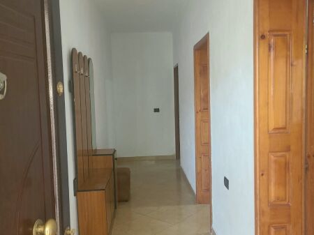 Rent | Shtëpi private 1 + 1 | Rruga Ramë Sadria | 400 €/month