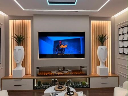 SHITET SUPER APARTAMENT LUKSOZ 2+1+VERANDË "ELBASAN, PRANE PARKUT RINIA" 24.000.000 LEKE