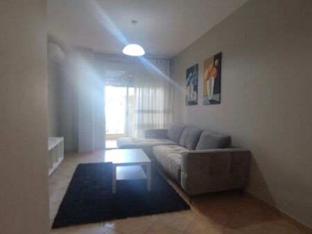 2+1, John Kennedy street, Kodra e Diellit, 650 thousand lek