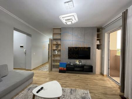 Rent, Apartment 2+1, Qemal Stafa Street, Tirana.
