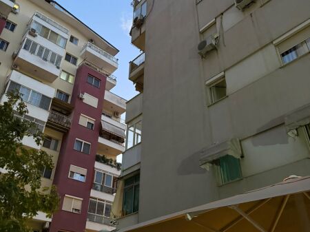 Shitet Apartament 1+1 me Hipotek në Yzberisht