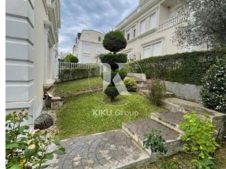 2-storey villa, white house teg, 2500 euros negotiable