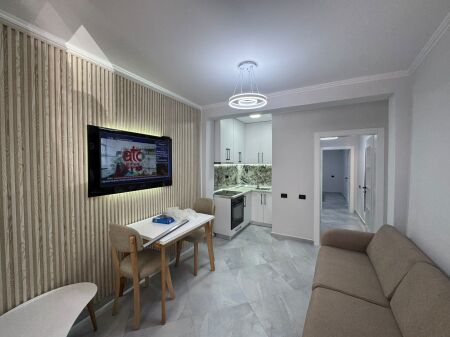 Jepet me qira apartament  1+1 , në zonën e Brrylit, te Bulevardi Zhan Dark, përballë Maternitetit të Ri.  