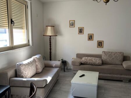 Apartament me qera 1+1 Kristal Center