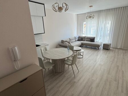 Zogu Zi , 2+1+2wc for rent