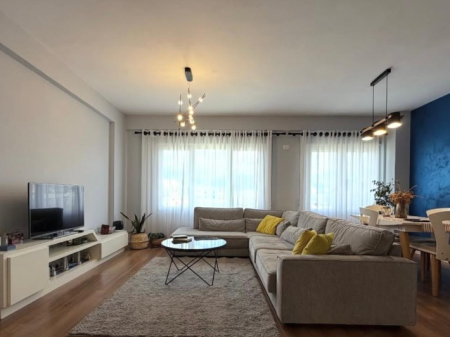 AFFITTASI APPARTAMENTO DUPLEX | KODRA E DIELLIT 2