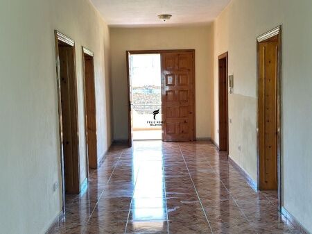 VILLA IN AFFITTO 3 PIANI ALLIAS 200.000 LEKE FH-95136