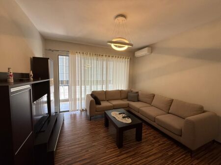  APARTAMENT 2+1+2 PËR SHITJE – ASTIR, PRANË PICERI LOLIT