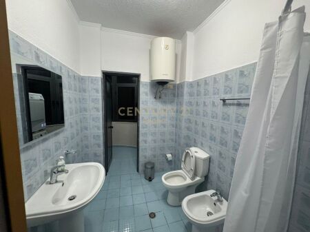 AFFITTO 1+1 A KINOSTUDIO 540 € /Mese 50.000 Lek /Mese