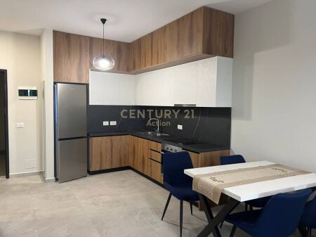 APARTAMENT 1+1+ PARKIM PËR QIRA| GRAND GALLERY 550€