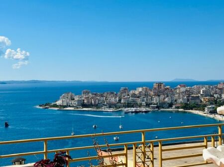 PAPAFINGO DI LUSSO A SARANDA – VISTA PANORAMICA SUL MARE