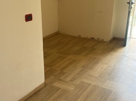 Ambient per zyra me qera Rr. e Elbasanit