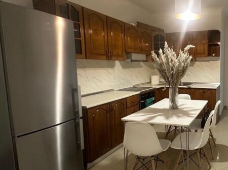 Apartament me qera 1+1 Astir