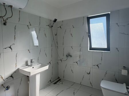 Casa in affitto 2+1- Fresk- Tirane