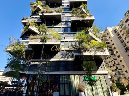 VERTICAL FOREST RESIDENCE ; ZYRE PER QERA 205 M2- AIR ALBANIA