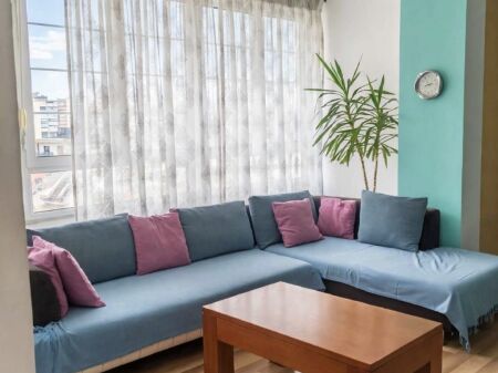 Appartamento 2+1+2 in affitto Myslym Shyri 50.000 lek nuovi