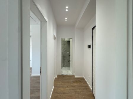 Apartament 1+1 per shitje Rruga Bardhyl !