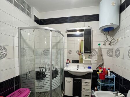 Shitje | Apartament 2 + 1 | Yzberisht | 175000 €