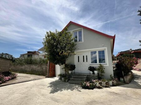 TEG IS RENTING A 2-FLOOR VILLA 175M2