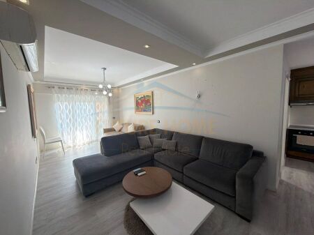 Shitet, Apartament 2+1+2, Mali Robit, Durrës
