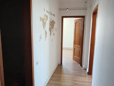 Affitto | Apartament 2 + 1 | George W. Bush Street | 1300 €/mese
