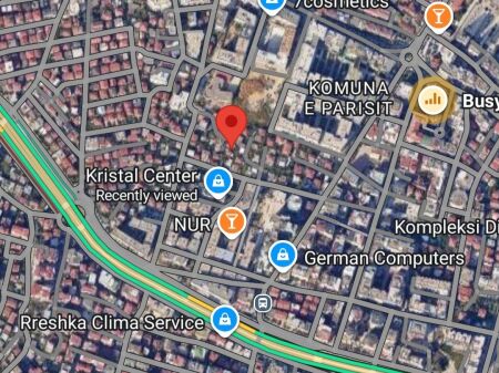 SHTEPI ME QERA 2+1+ PARKIM - KOMUNA E PARISIT, TIRANE